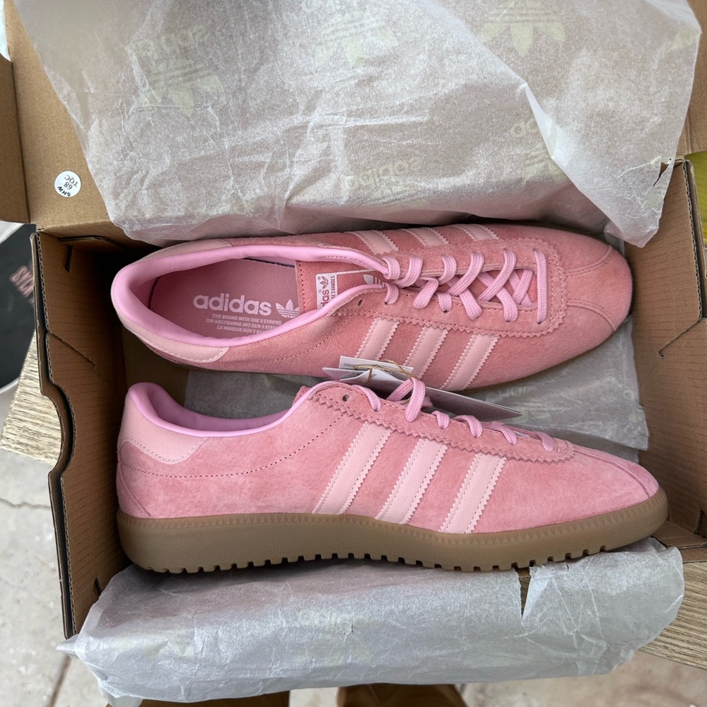 Bermuda ‘Glow Pink’ Adidas shoes size 9.5 - Picture 5 of 10